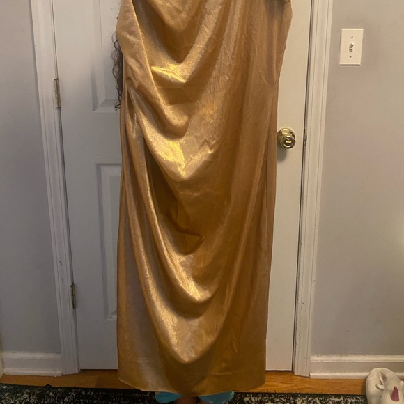 Kevan Hall Designer Gold Formal Dress - Picture 2 of 3